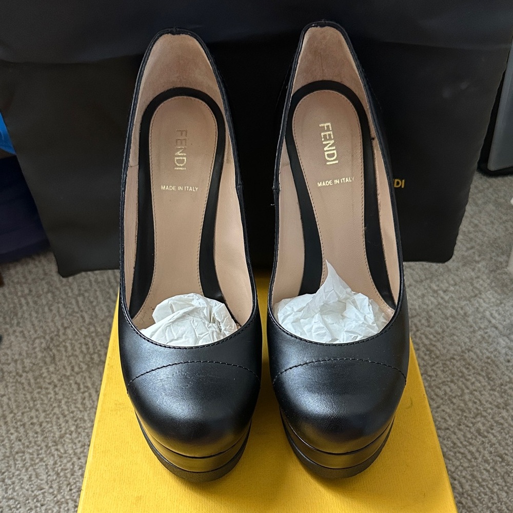 Fendi Black Leather Heels
